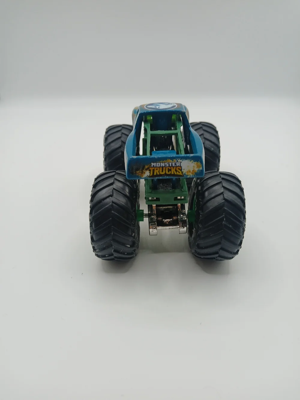 2021 JURASSIC WORLD VELOCIRAPTOR BLUE Hot Wheels Monster Truck